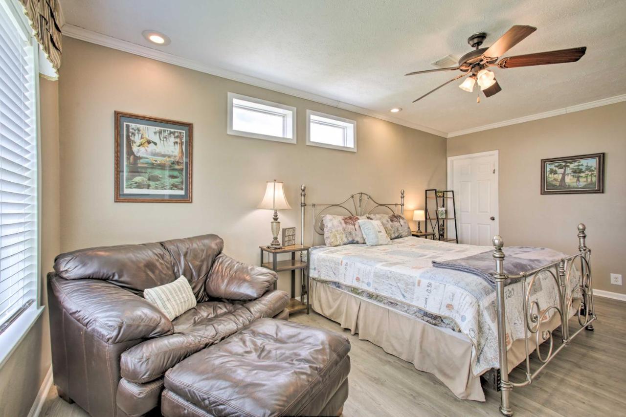 Waterfront New Orleans Home With Private Dock And Pier Екстер'єр фото